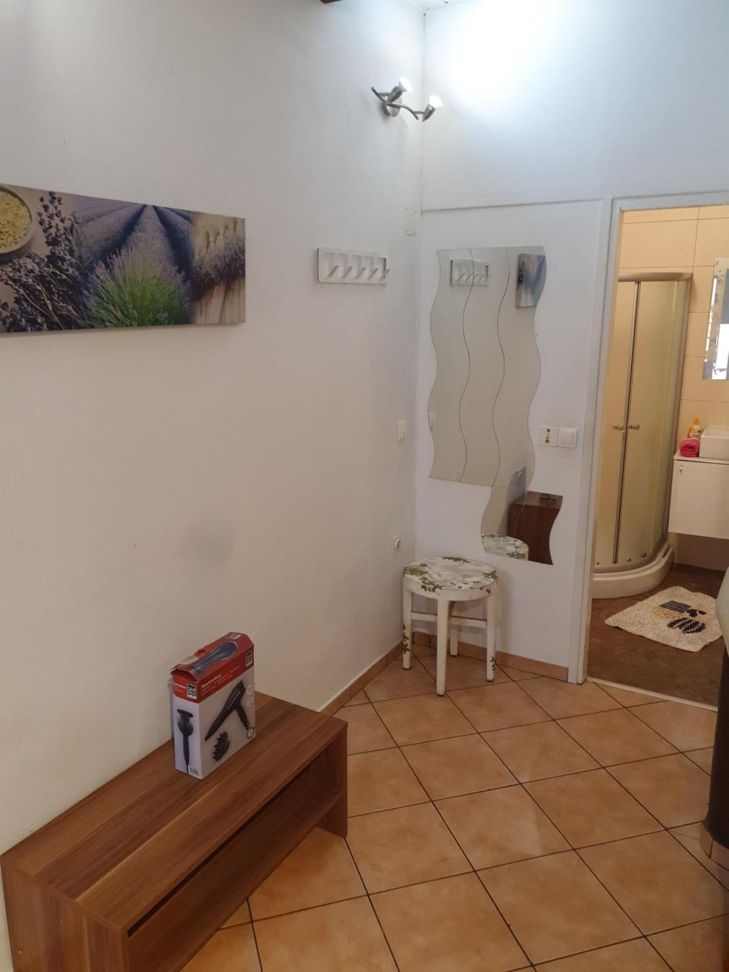 Eldi Apartman *