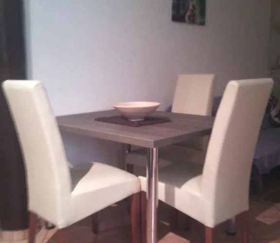 Apartments Eldi